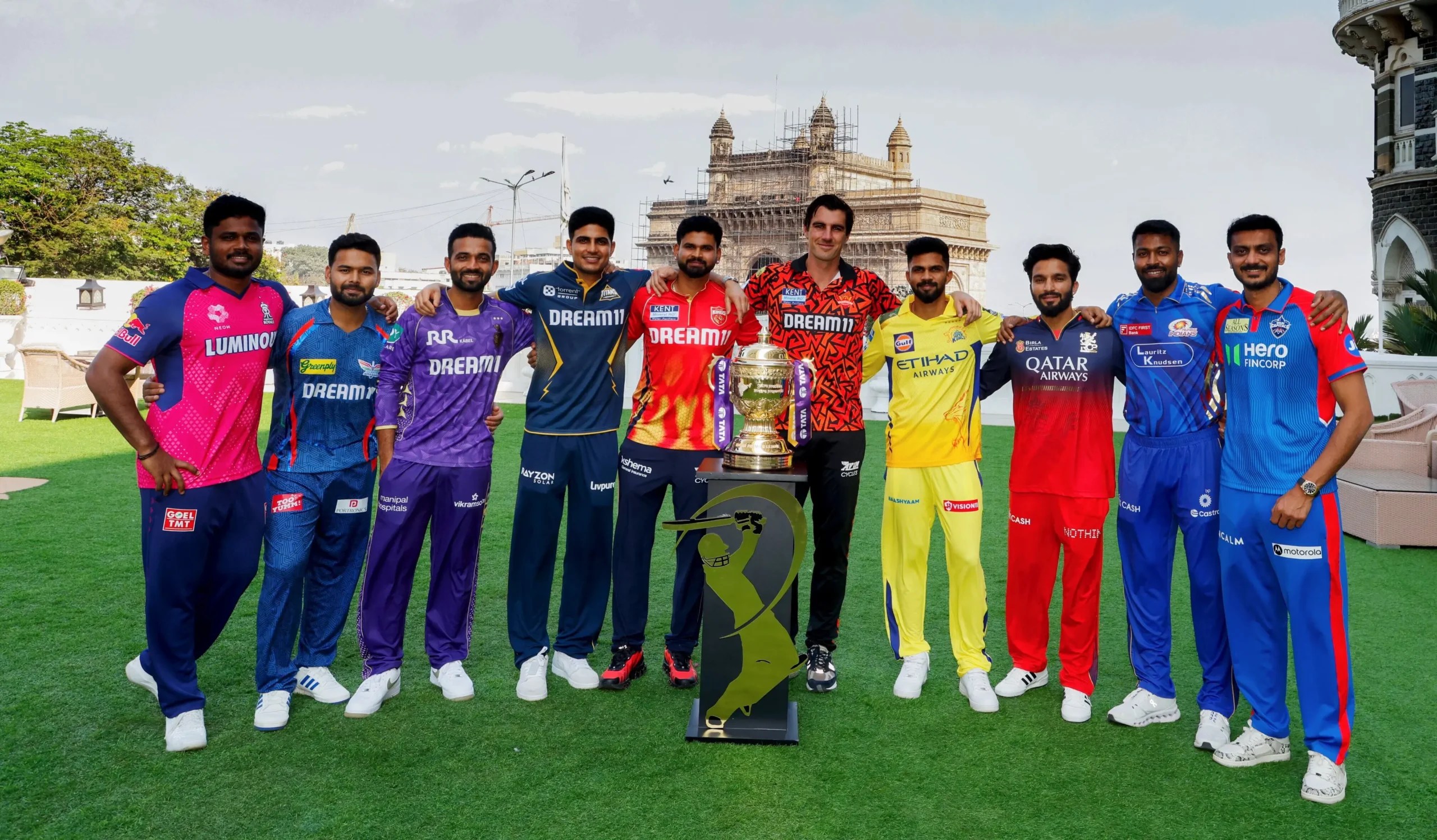 IPL 2025 आईपीएल को बीच में ही अनिश्चितकाल के लिए निलंबित कर दिया गया। यह एक बड़ी खबर है